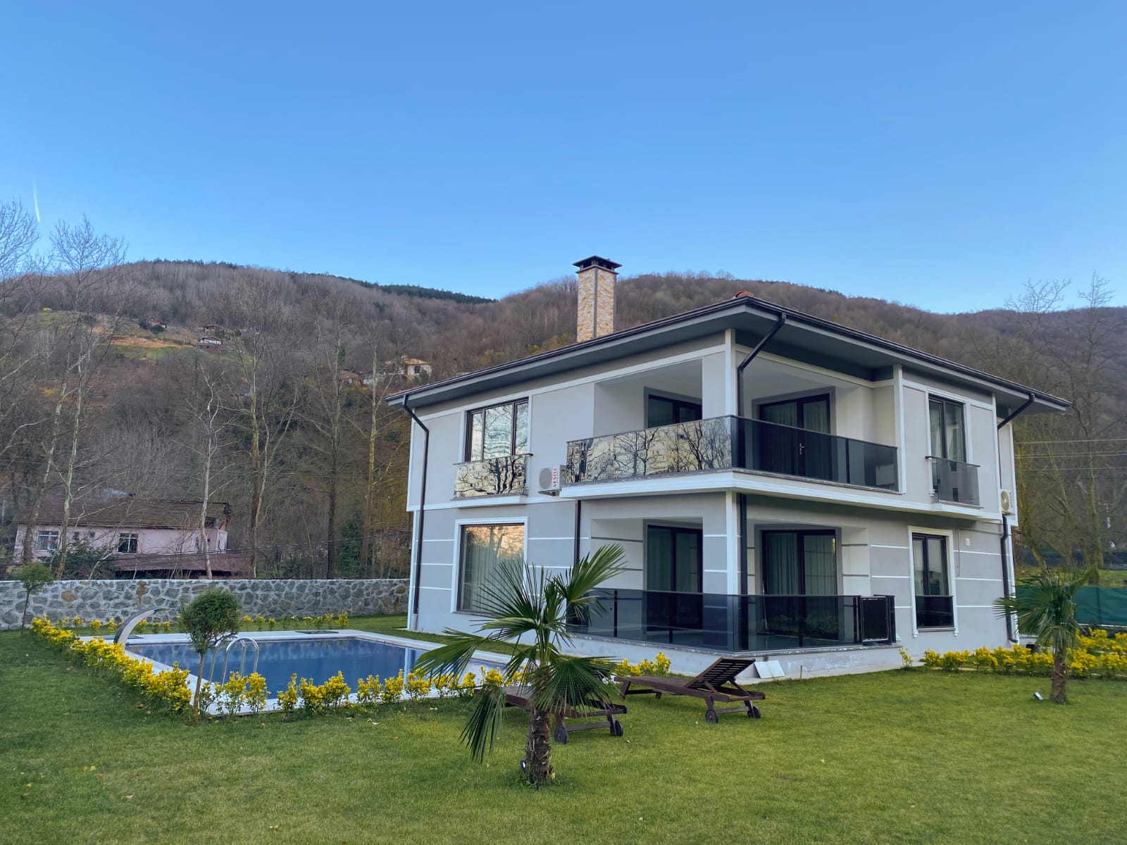Sapanca Dere Villaları