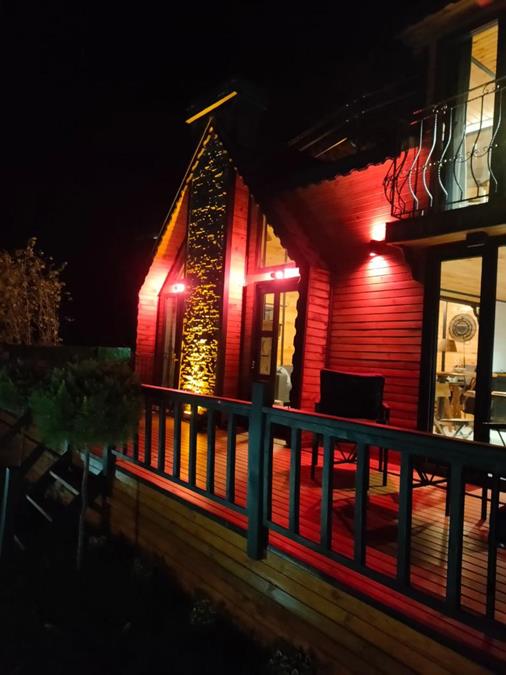 Sapanca Lake View House Bungalov