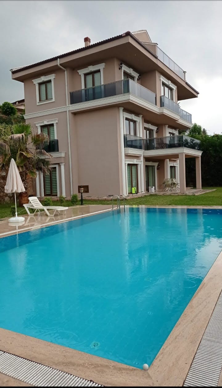 Kartepe Aliye Han Konaklari