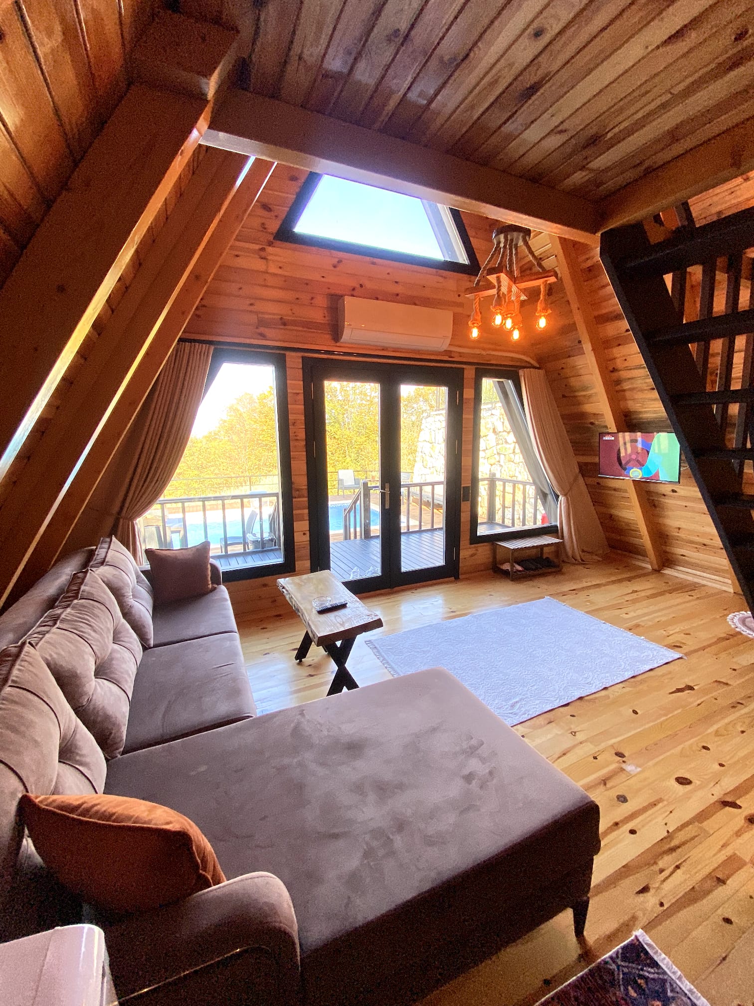 Sapanca Brown Wooden Bungalov