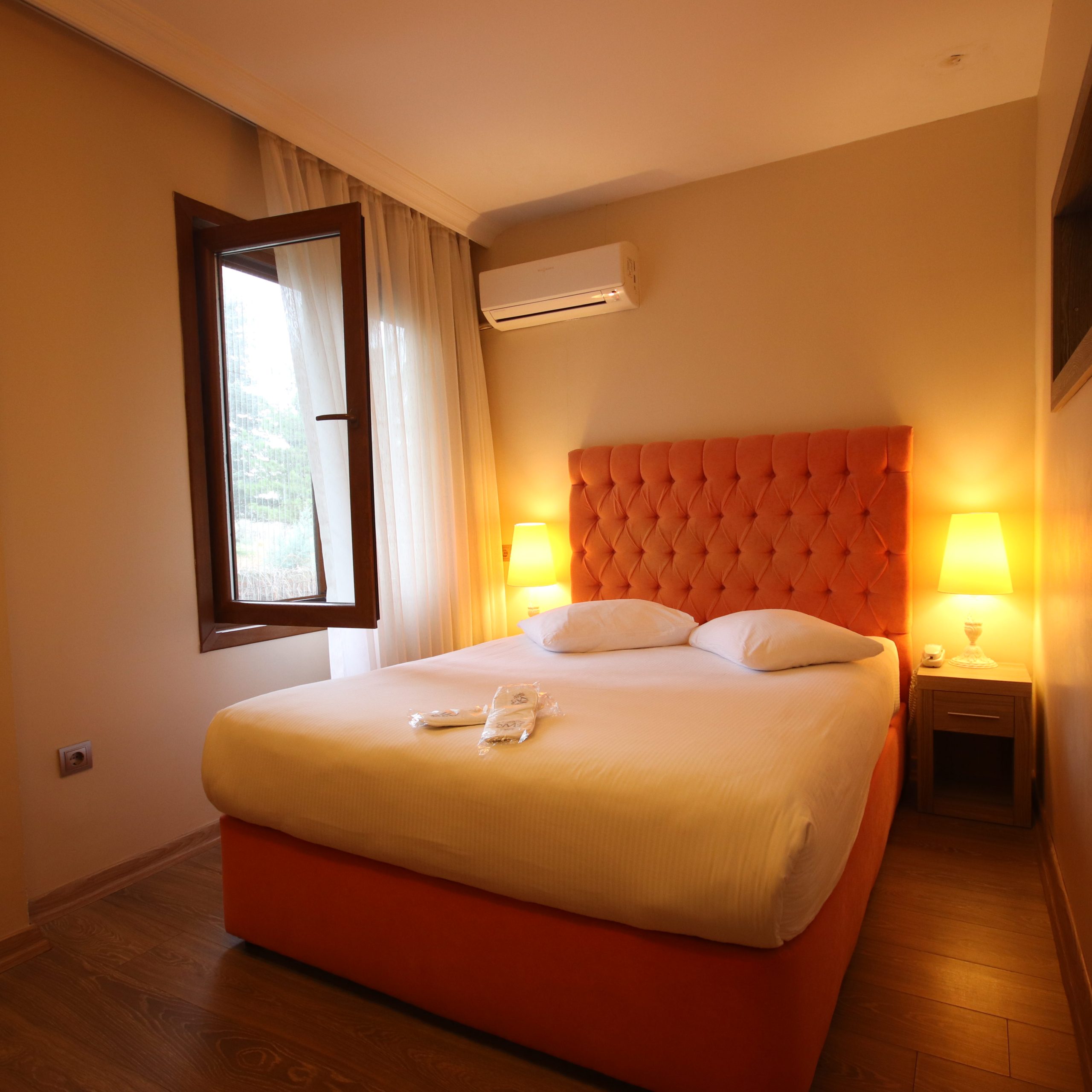 Motali Life Hotel