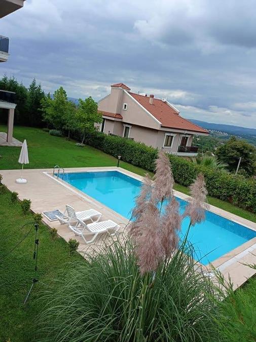 Kartepe Aliye Han Konaklari