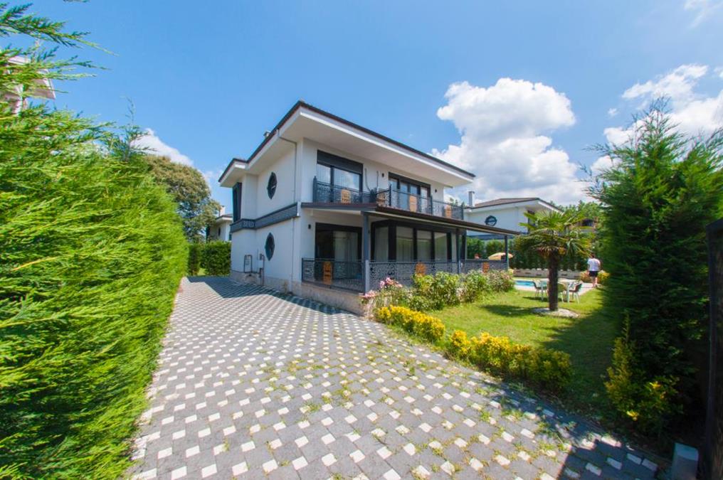 Sapanca Cloud Villa