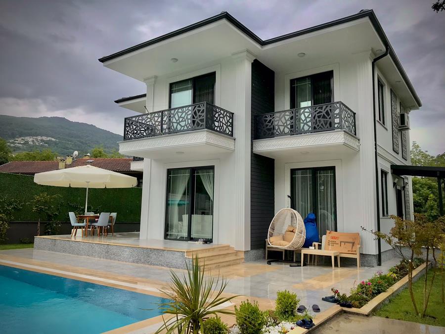 Sapanca Lightening Villa